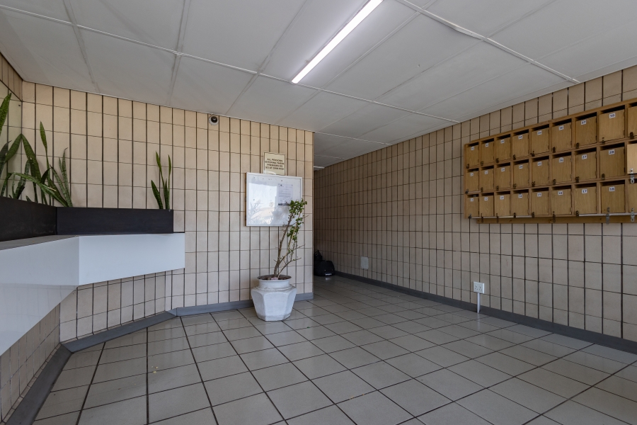 2 Bedroom Property for Sale in Parow Western Cape